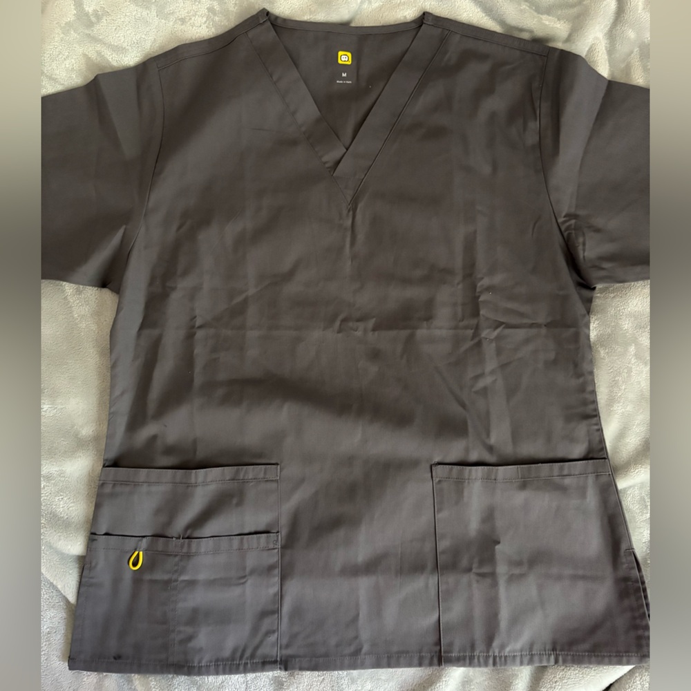 WonderWink Charcoal Gray Scrub Top